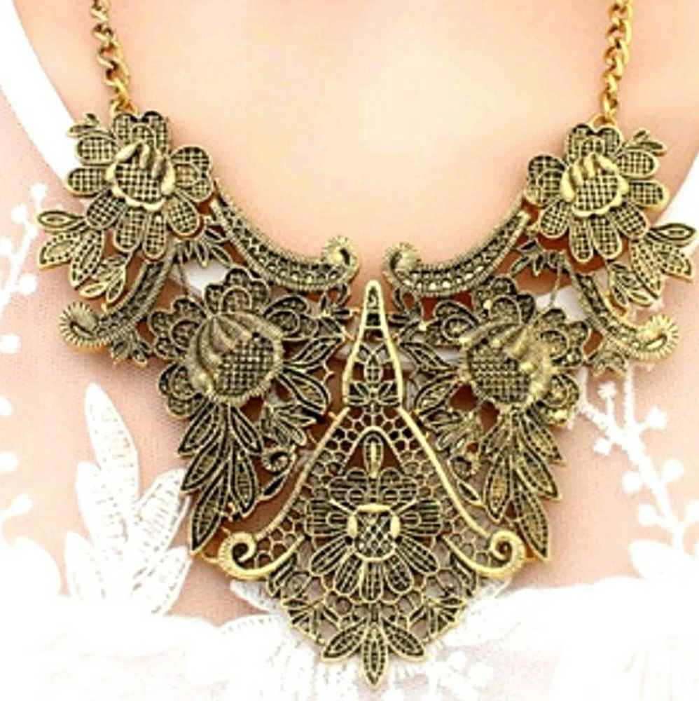 Matte Gold Necklace